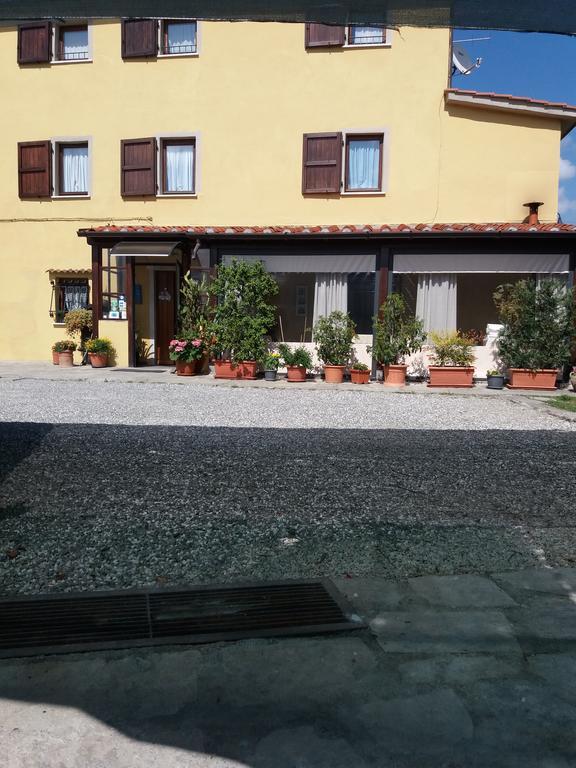 Alojamento de Acomodação e Pequeno-almoço Le Travi Sarzana