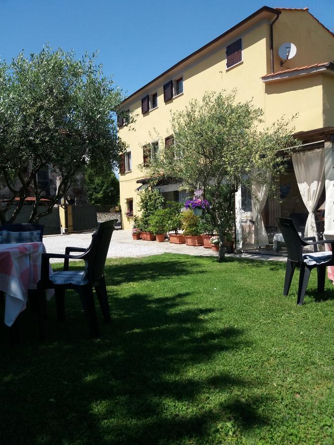 Le Travi * Sarzana