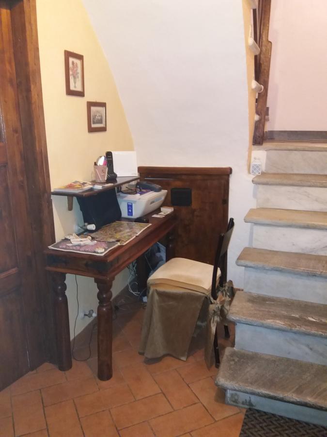Le Travi Frühstückspension Sarzana